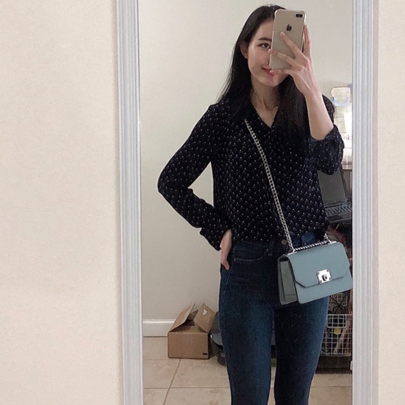 Flower pattern blouse - Picture 2 of 2